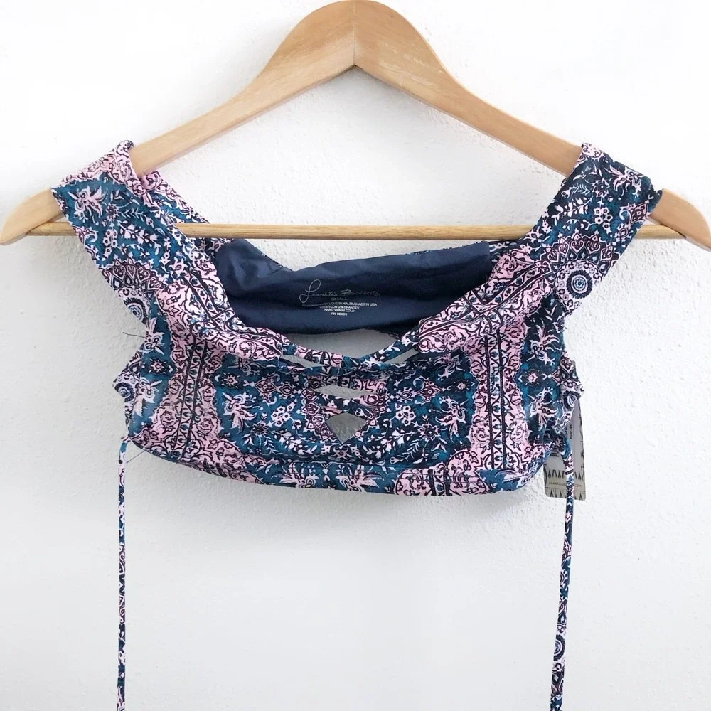 NWT FRANKIES BIKINIS Shiloh Top Small Size